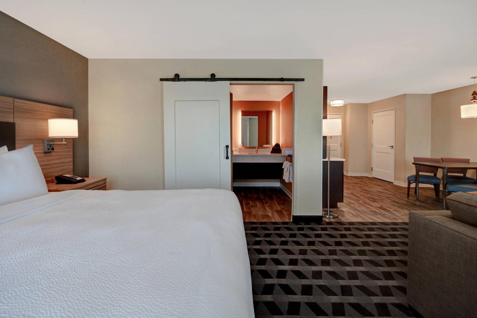 Towneplace Suites Las Vegas Airport South Экстерьер фото